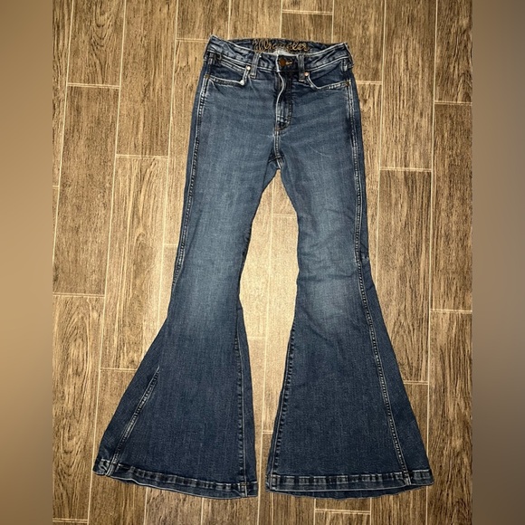 Wrangler Retro Denim - Wrangler Retro High Rise Flare Jeans Women’s Bell Bottoms Rodeo Blue Size 26x34